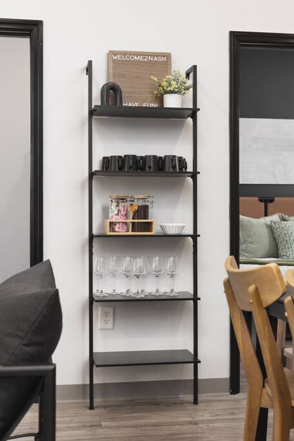 We provide all the details for an enjoyable, relaxing stay.