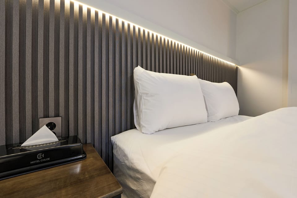 Family | Premium bedding, free WiFi, bed sheets