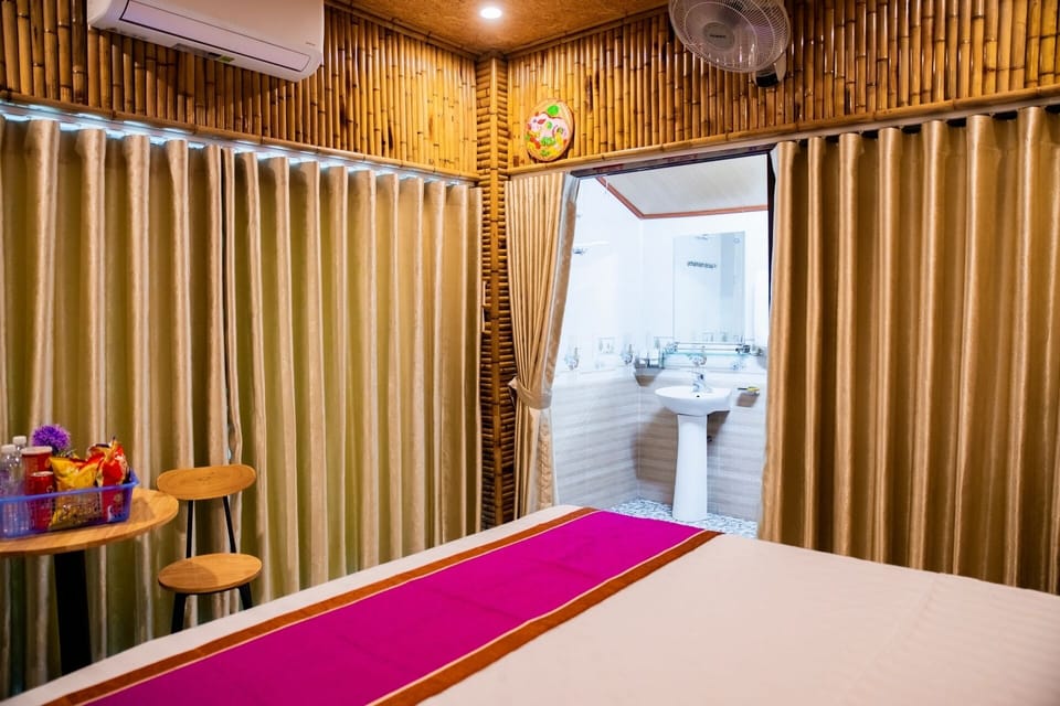 Basic Double Room | Desk, laptop workspace, free WiFi