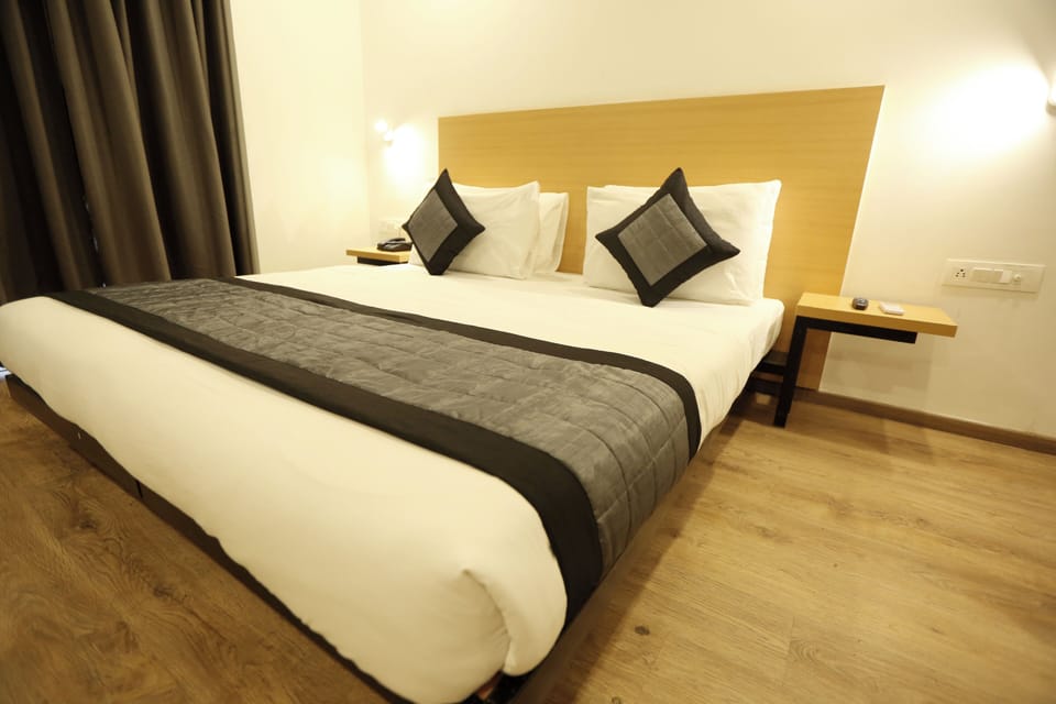 Deluxe Room | 1 bedroom, free WiFi