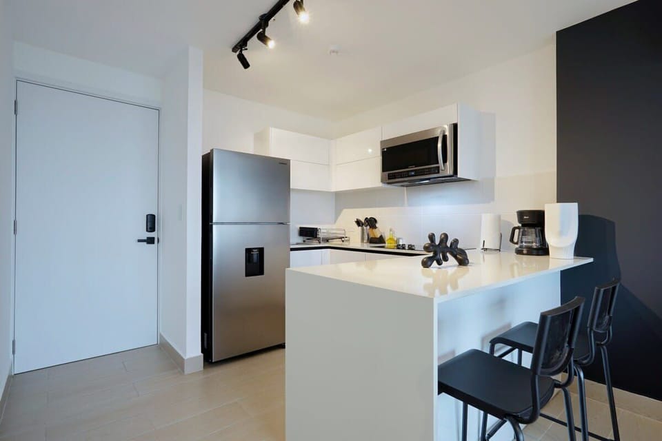 Kitchen bar