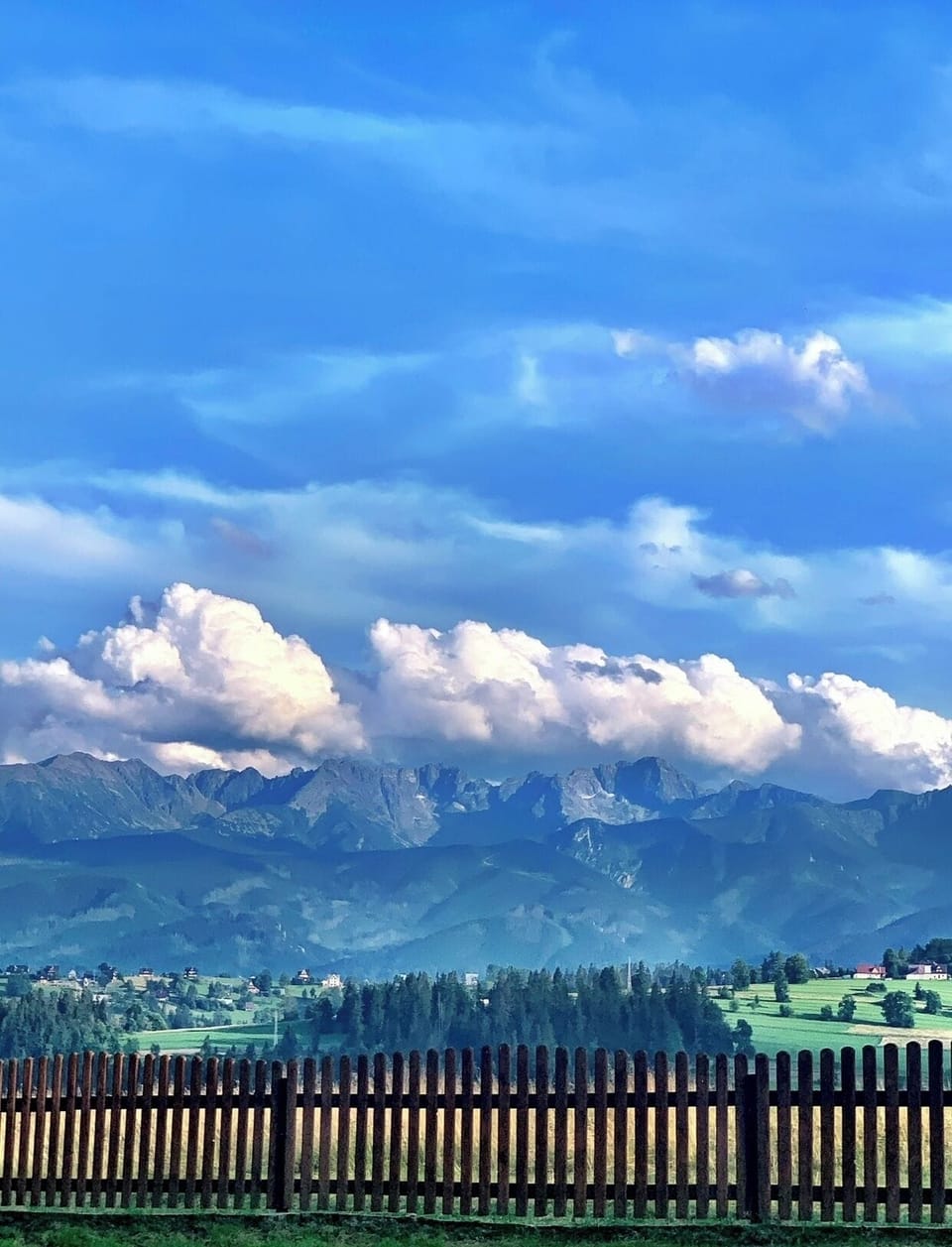 House, 3 Bedrooms, Fireplace, Mountain View | View from property