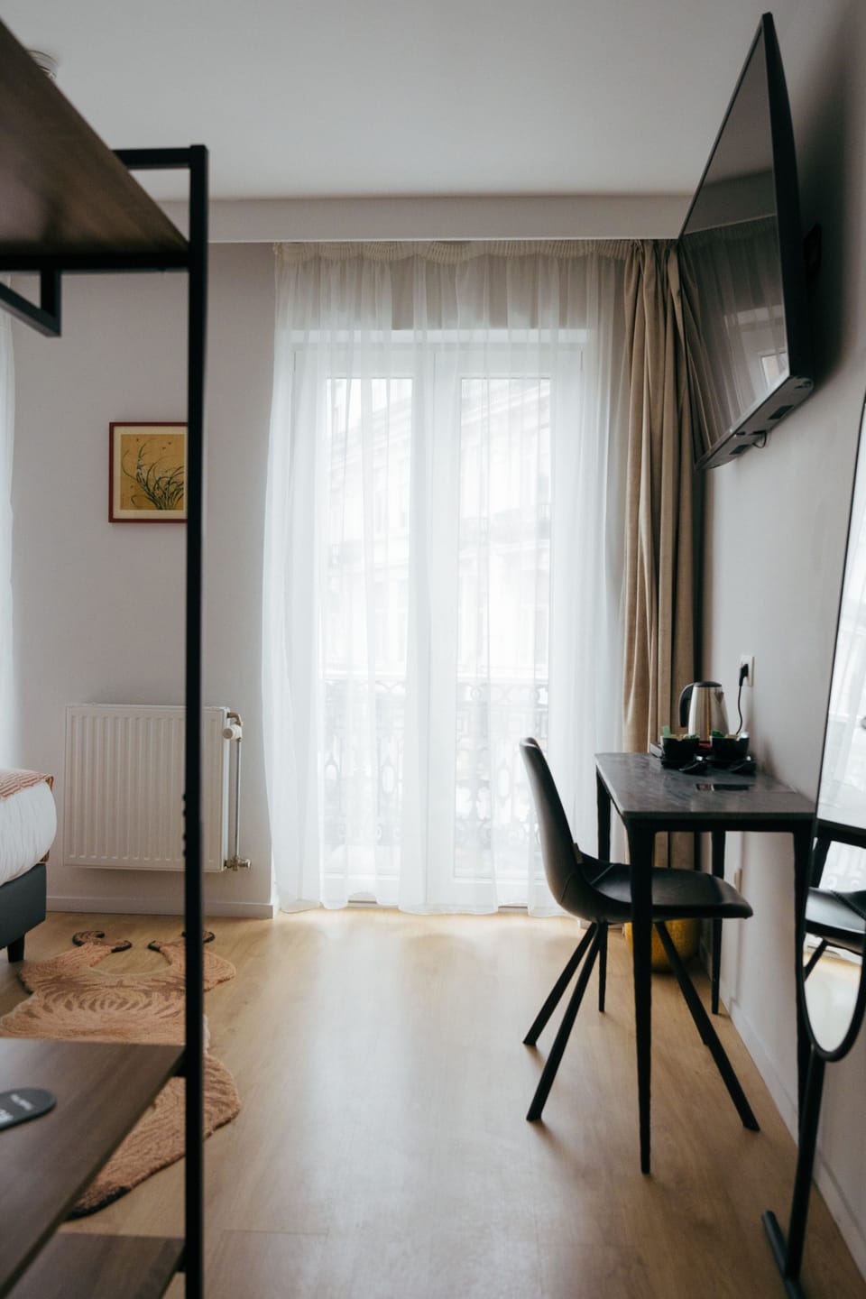 Single Room | Hypo-allergenic bedding available, Select Comfort beds, laptop workspace
