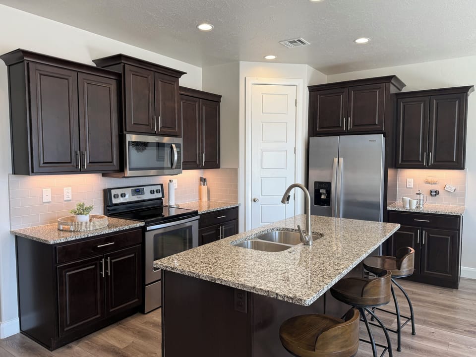 Kitchen Main View