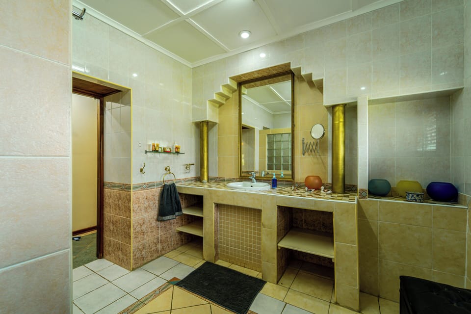 Room, 1 Bedroom, Accessible, Patio | Bathroom