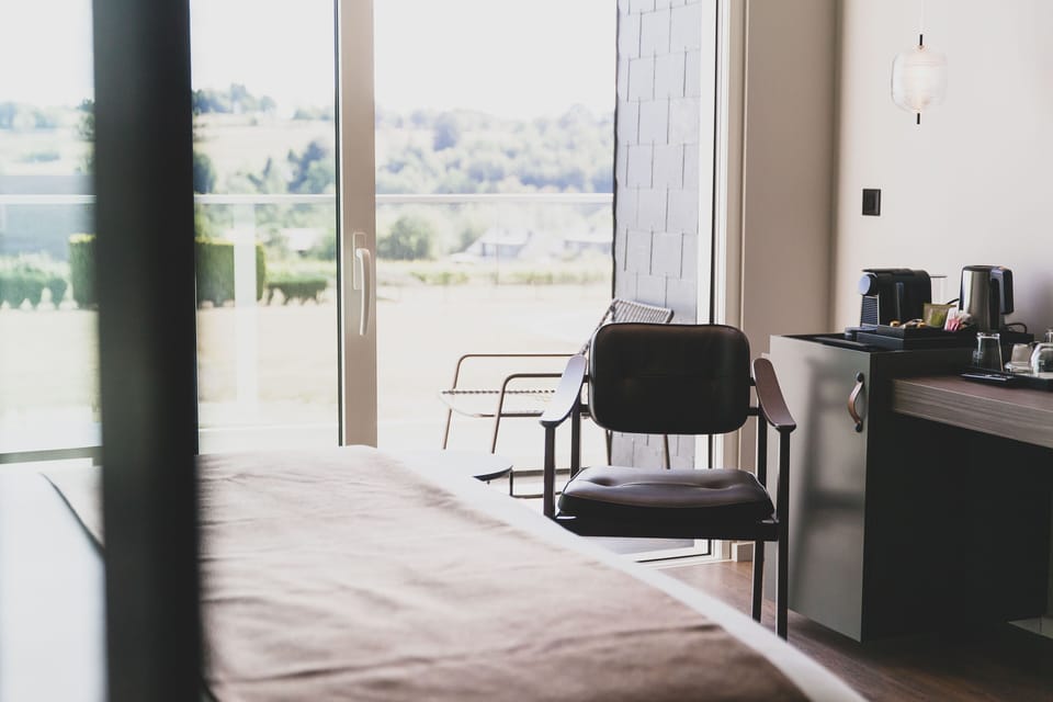 Superior Room | Minibar, in-room safe, blackout drapes, iron/ironing board