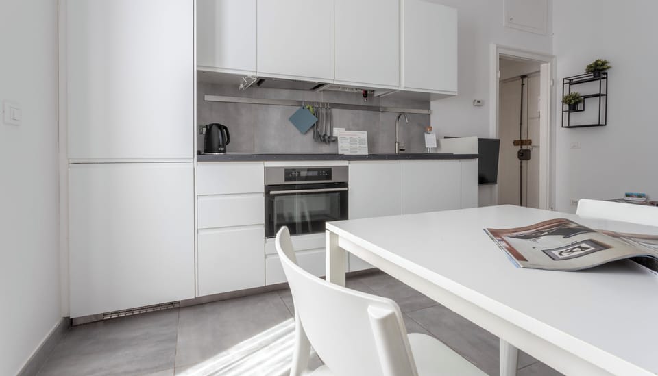 Apartment (1 Bedroom) | Interior