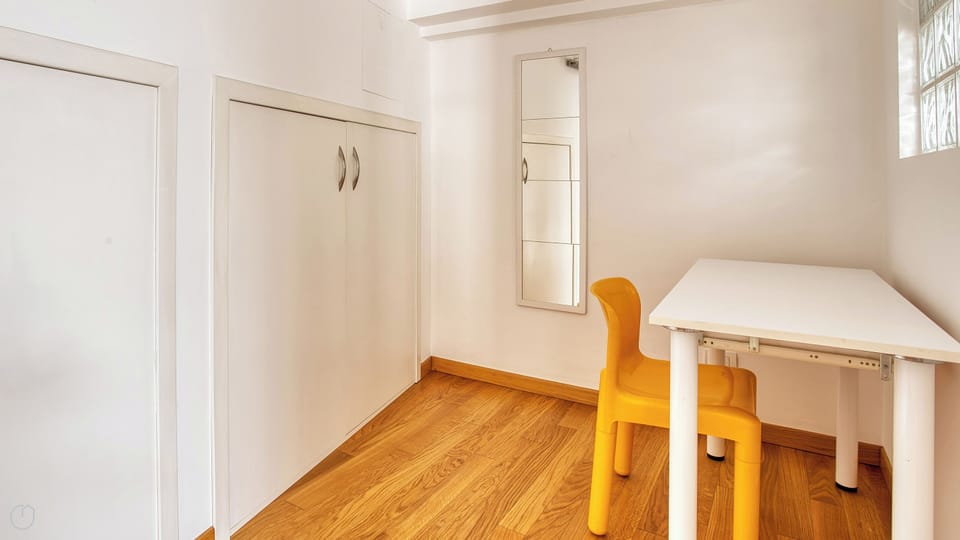Apartment (1 Bedroom) | Interior