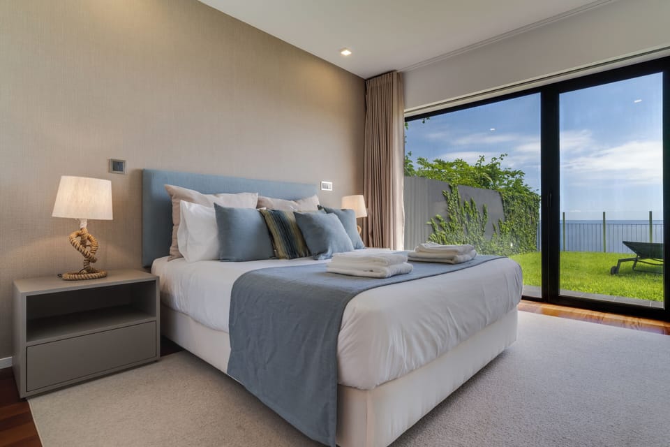Panoramic Apartment | 2 bedrooms, premium bedding, down comforters, memory foam beds