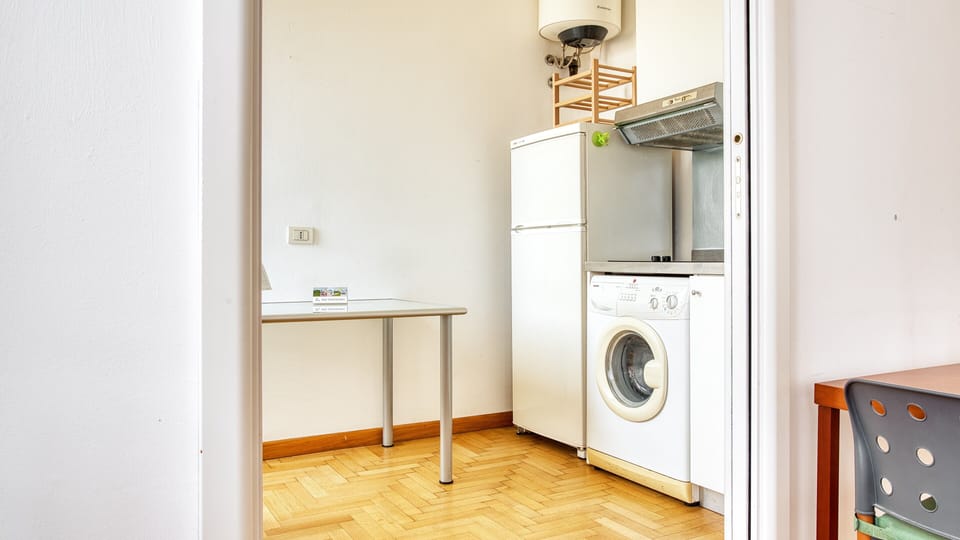 Apartment (1 Bedroom) | Interior