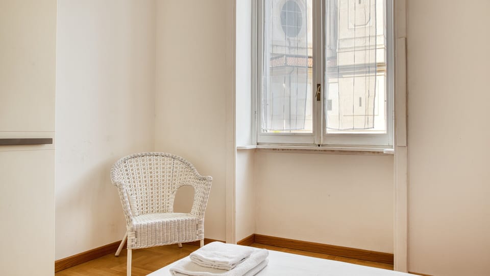 Apartment (1 Bedroom) | Interior