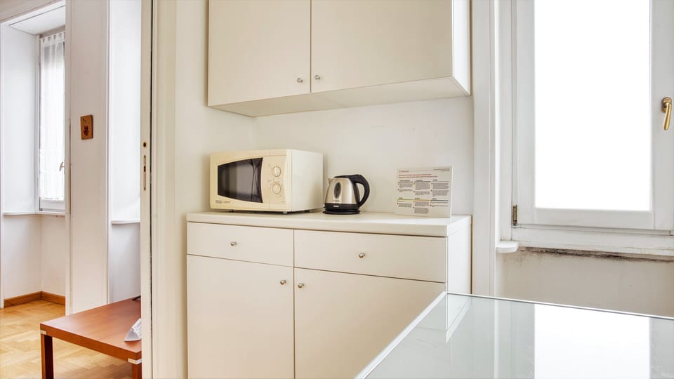 Apartment (1 Bedroom) | Interior