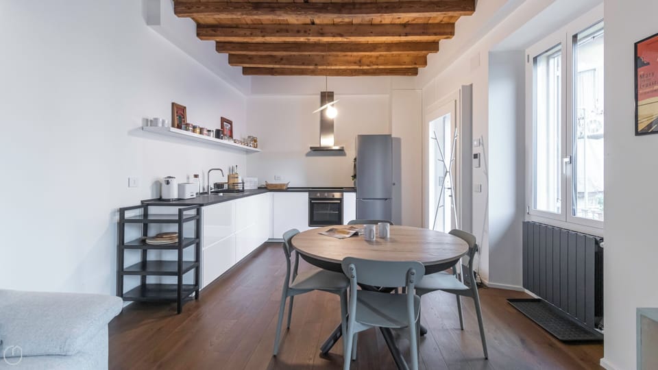 Apartment (1 Bedroom) | Interior