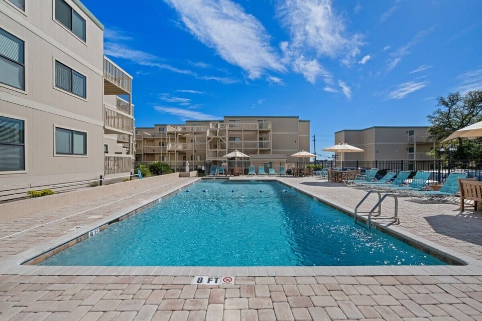 Pool #1