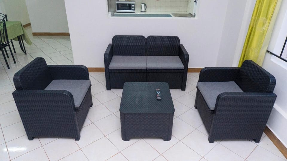 Apartment, 2 Bedrooms, Accessible, Patio | Interior
