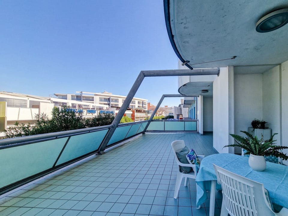 Apartment, 2 Bedrooms, Balcony, City View | Balcony