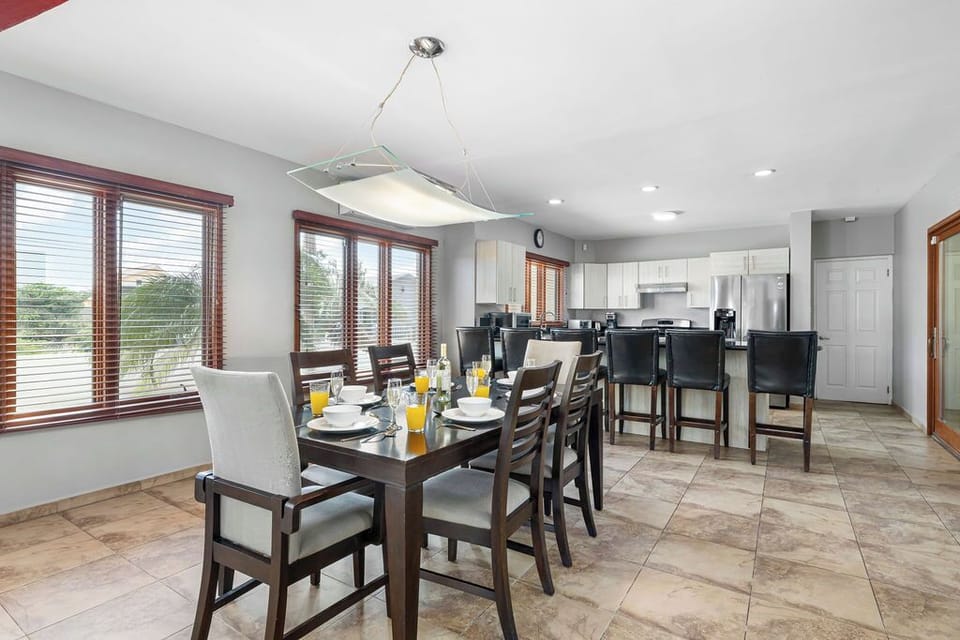 Amazing 4BR4BA Villa w/ Pool & BirdSanctuary Views (13520)