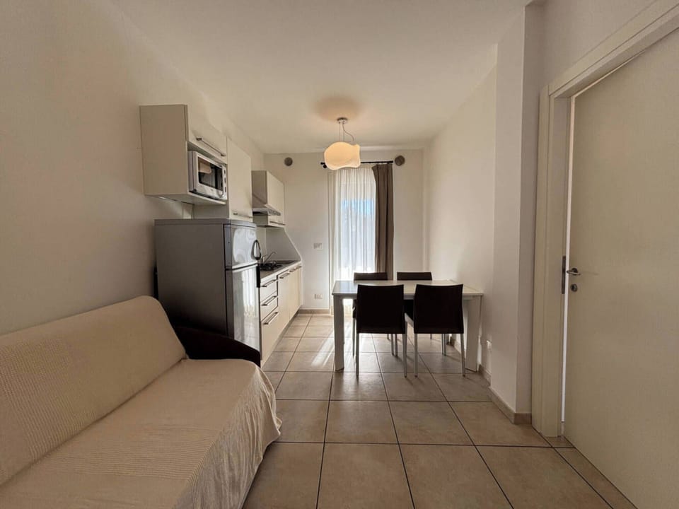 Apartment, 3 Bedrooms, Terrace | Living area
