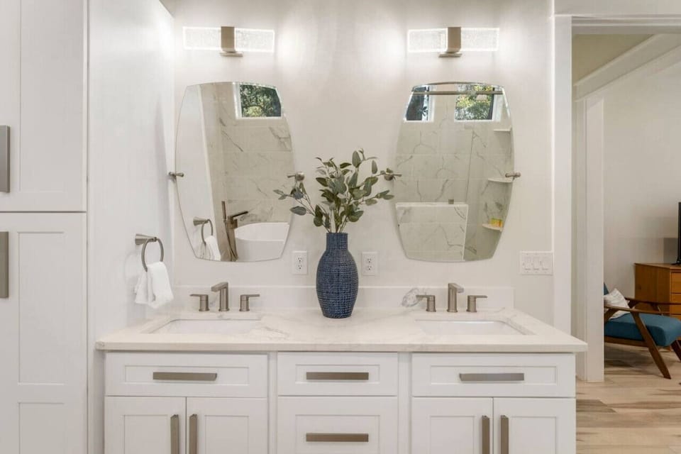 Double Vanity
