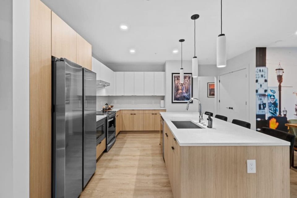 Updated Full Kitchen