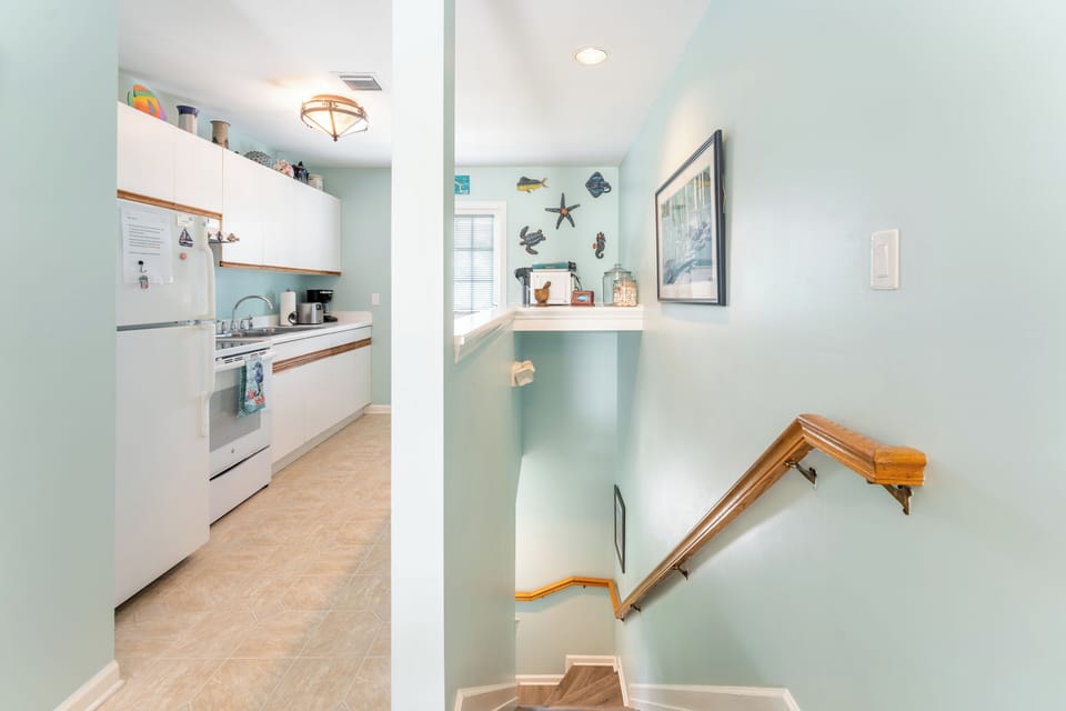 Stairway to the lower level.