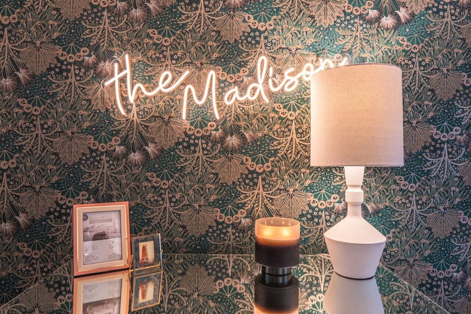 The Madison | Hyde Park Square | StayList