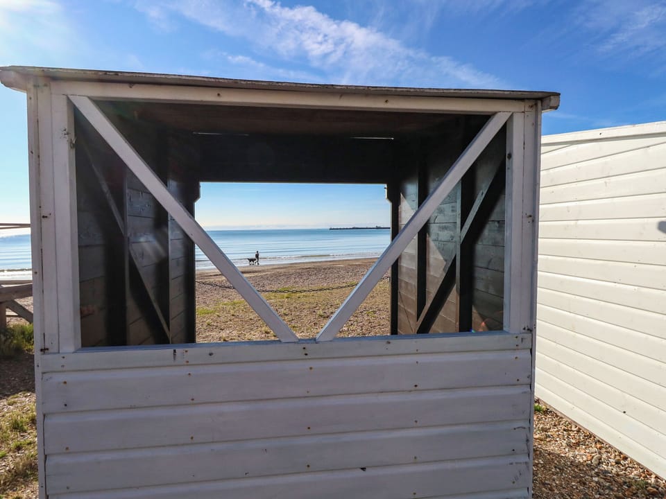 123 On The Sea - Captain's View Cottage in Weymouth