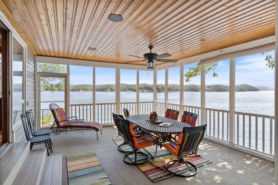 Soak in the Lake Scenery and Plentiful Seating