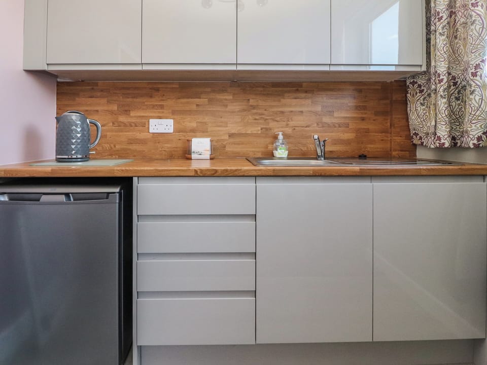 Fridge, dishwasher, electric kettle, toaster