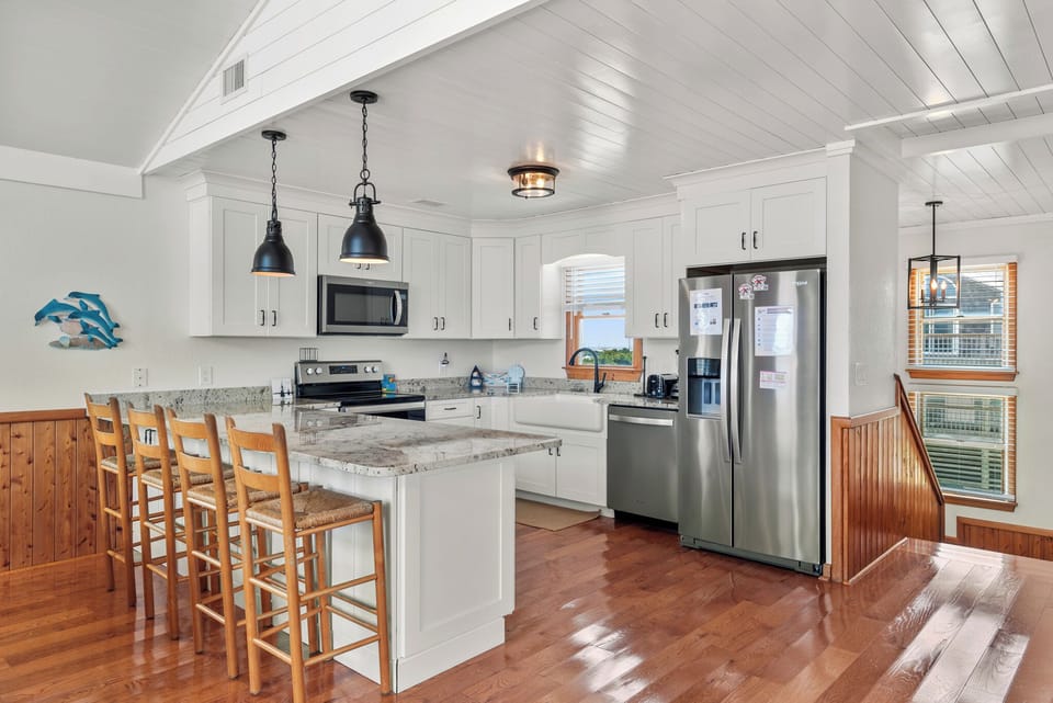 HIRO01: In Due Tide | Top Level Kitchen