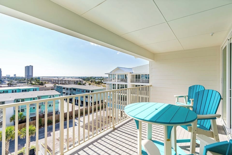 6 SG409 BALCONY
