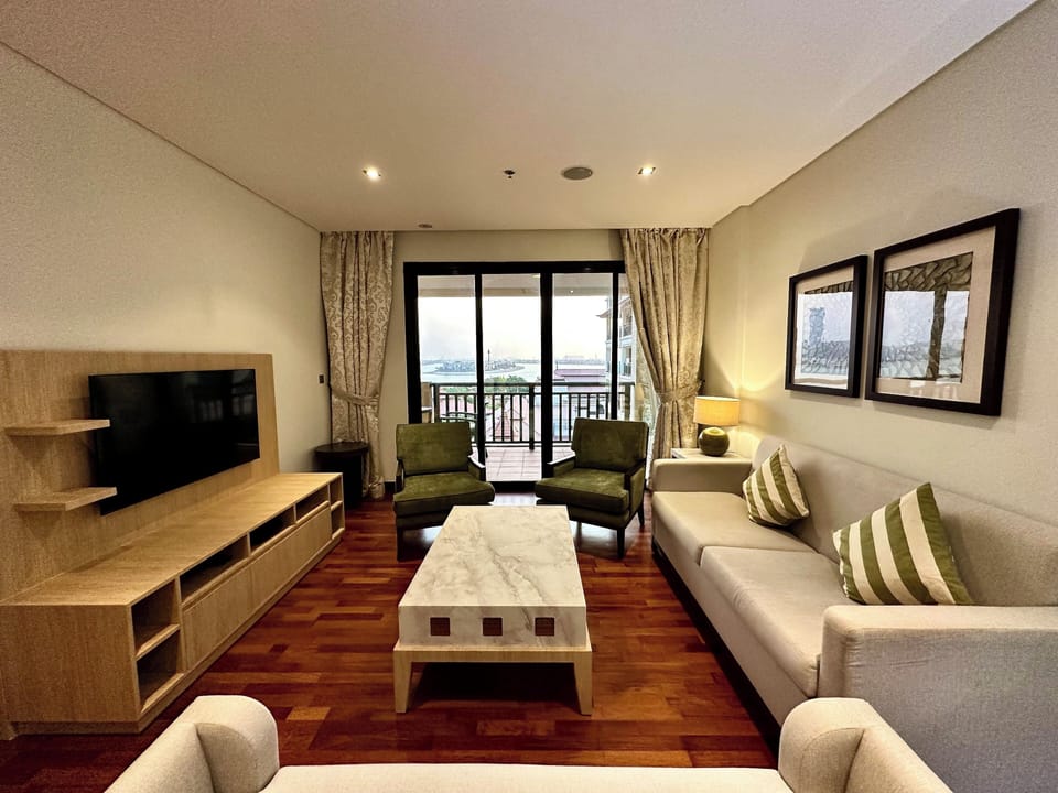 Panoramic Apartment | Living area | 55-inch Smart TV with digital channels, Netflix, streaming services