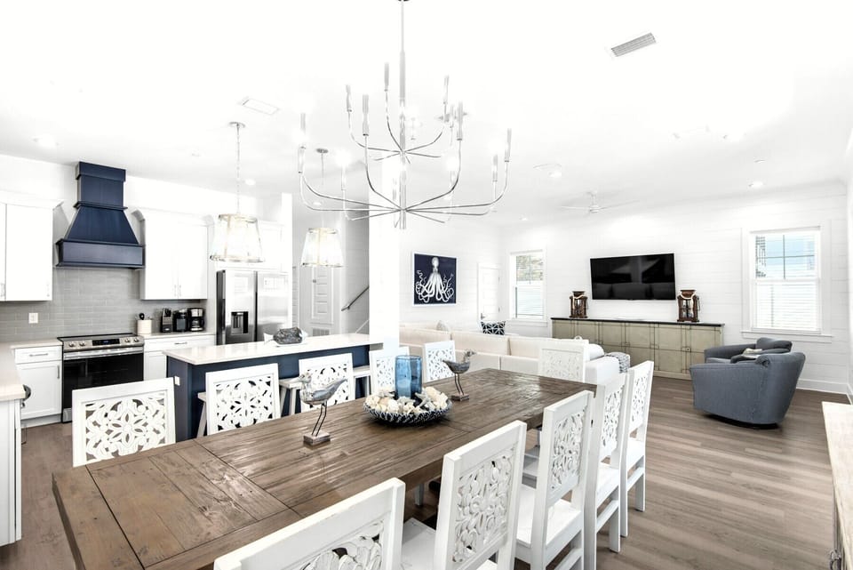 Lots of room and dining configurations for your large group. Dining table for 12