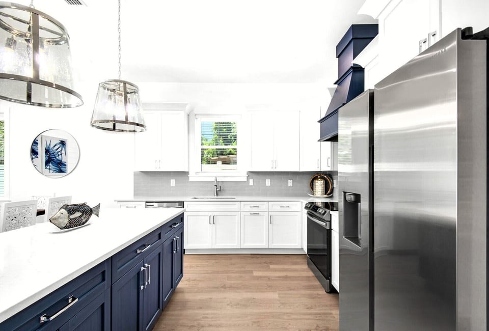 The open concept kitchen ensures that the chef gets to be included in the fun!