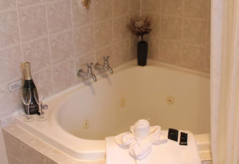 Blackout drapes, soundproofing, iron/ironing board, WiFi (free)