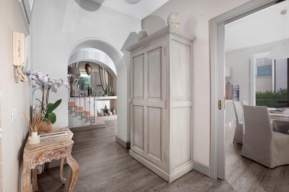 House, Smoking | 3 bedrooms, desk