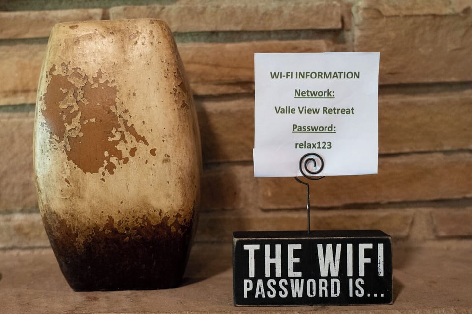 Fiber Internet with speeds 500+ mbps.  WiFi Beacons throughout house.