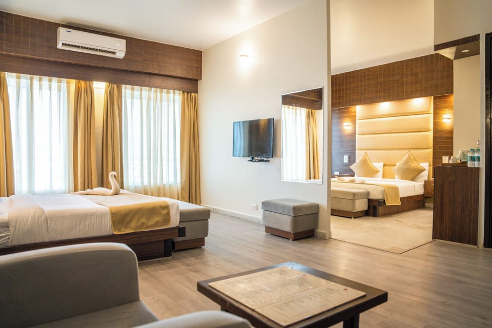 Family Quadruple Room | 1 bedroom, premium bedding, down comforters, memory foam beds