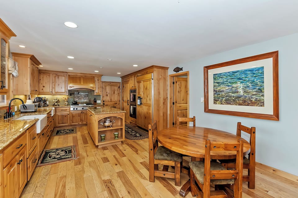 Breakfast table in the kitchen.