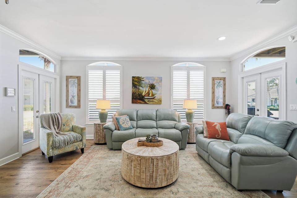 Serendipity offers beautifully appointed  rooms throughout