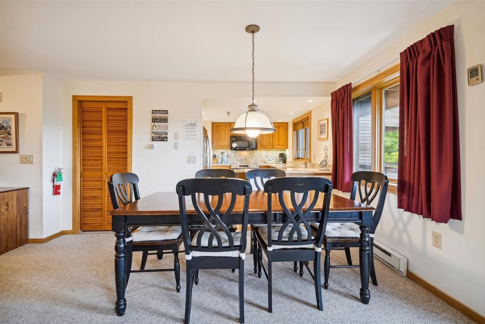 Dining room table seats 6 comfortably.  Beautiful mountain view from your table.