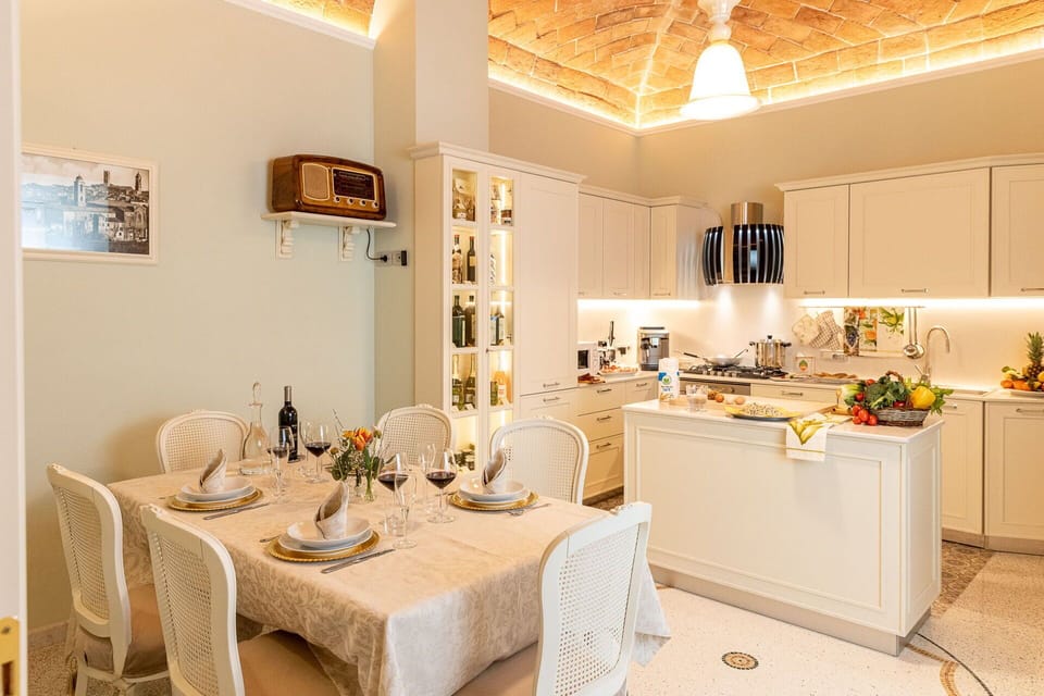 Autumn, Kitchen, Spring, Summer