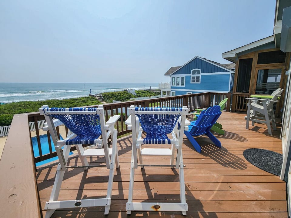 Sundeck 2023