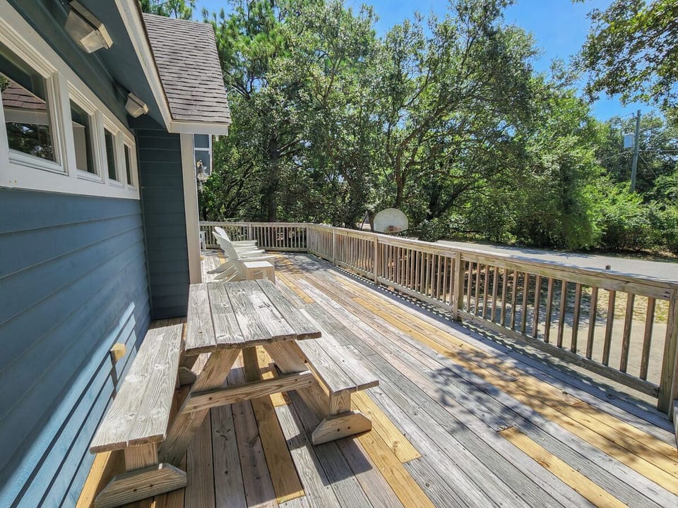 Sundeck 2022