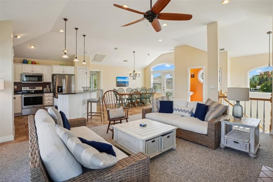 Great Room 2024