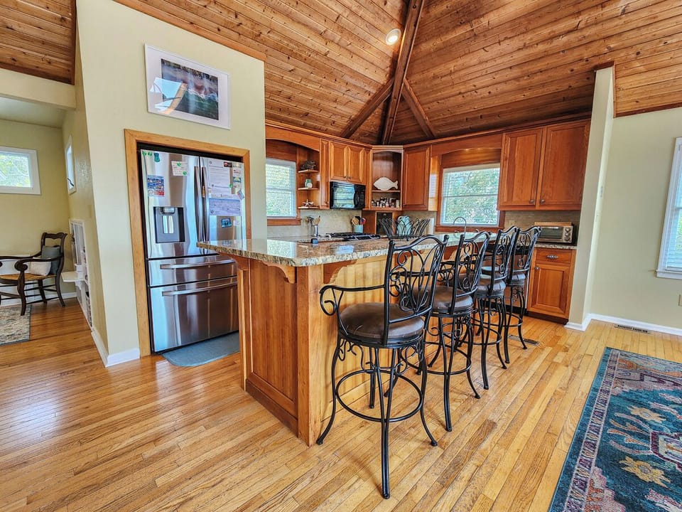 Kitchen 2023
