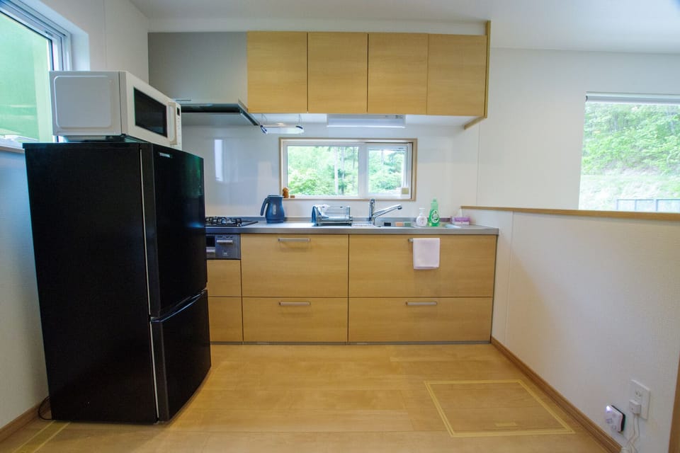 House | Private kitchen | Full-size fridge, microwave, stovetop, rice cooker