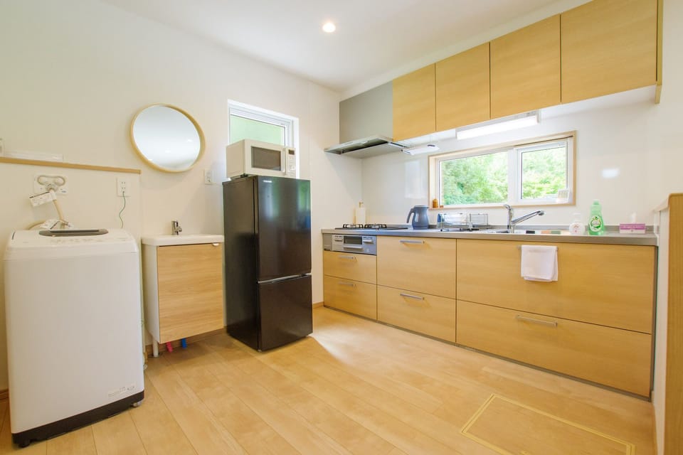 House | Private kitchen | Full-size fridge, microwave, stovetop, rice cooker