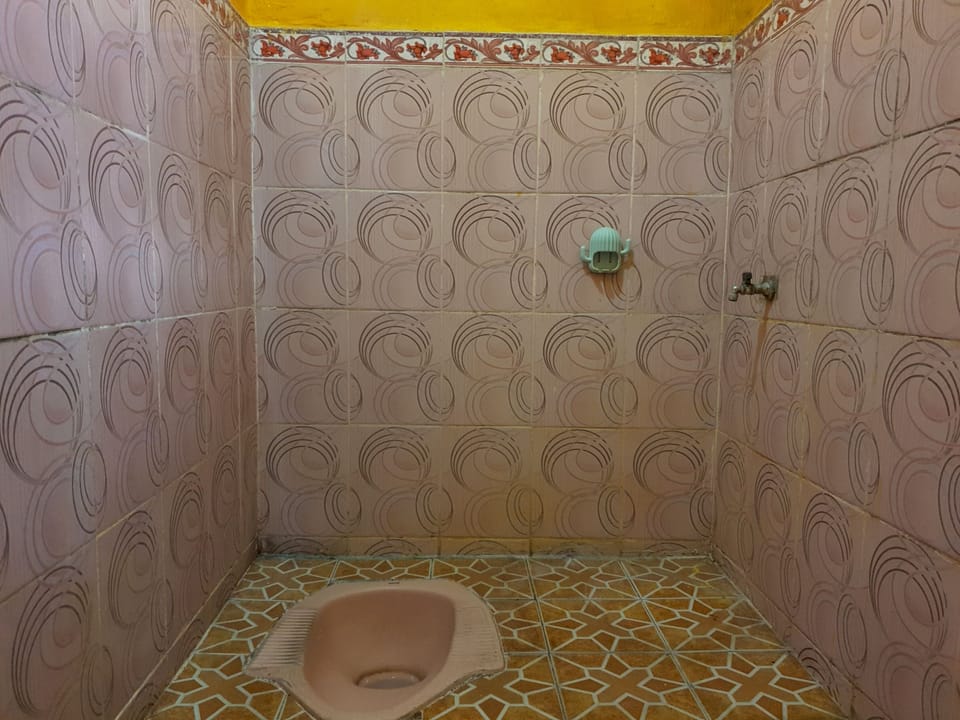 Double Room | Bathroom | Shower, towels