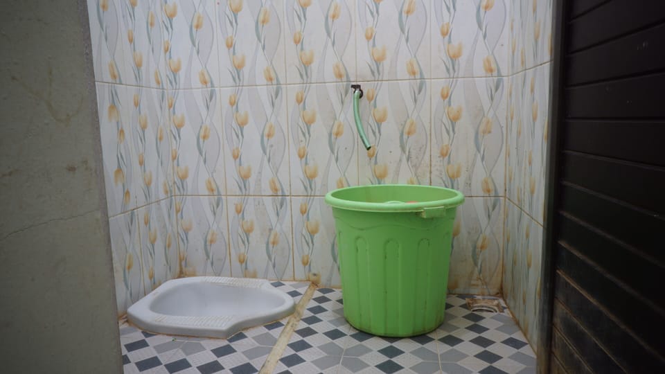 Double Room | Bathroom | Shower, towels